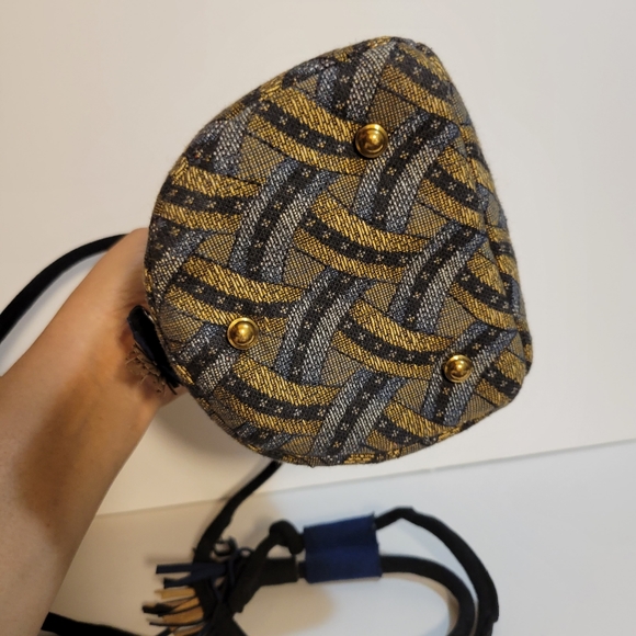 Great Aunt Fannie's Attic Mini Carpet Bag Fabric Bucket Bag - Picture 3 of 6